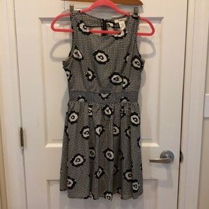 Black and white summer dress